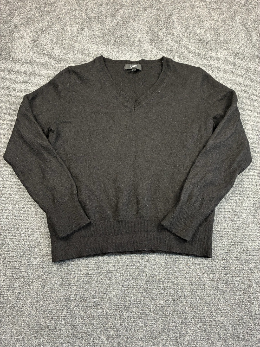 Quince Women’s Merino Wool V-Neck Sweater